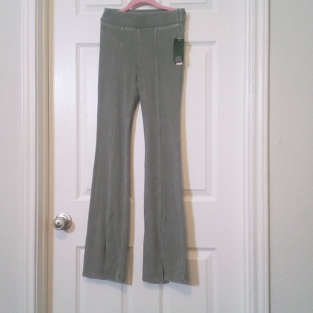 Wild Fable Ribbed Green Pants